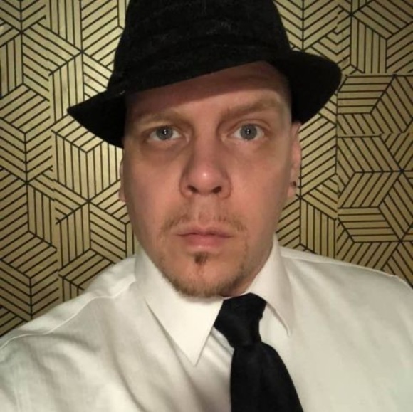 Meet your Posher, Will - Picture 1 of 1